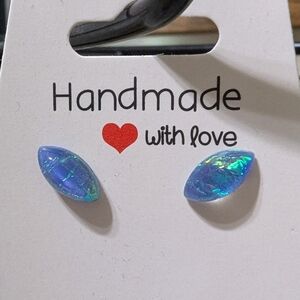 Elegant Blue Iridescent Stud Earrings